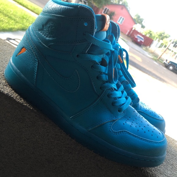 blue gatorade shoes